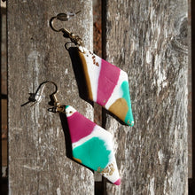 Load image into Gallery viewer, Abstract Gold Polymer Clay Earrings