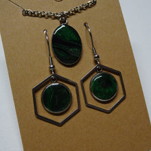 Load image into Gallery viewer, Green and Purple Glow Set - Hexagon