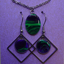 Load image into Gallery viewer, Green and Purple Glow Set - Square