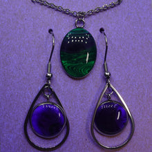 Load image into Gallery viewer, Green and Purple Glow Set - Drop