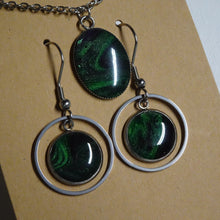 Load image into Gallery viewer, Green and Purple Glow Set - Circle
