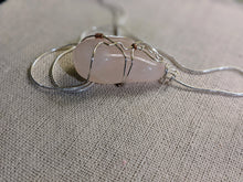 Load image into Gallery viewer, Rose Quartz Pendant Necklace