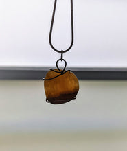 Load image into Gallery viewer, Citrine Quartz Pendant Necklace