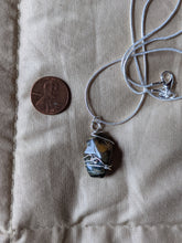 Load image into Gallery viewer, Tiger's Eye Pendant Necklace