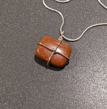 Load image into Gallery viewer, Goldstone Pendant Necklace