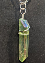 Load image into Gallery viewer, Crystal Necklace
