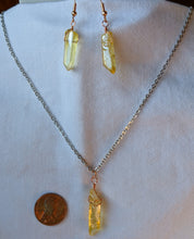 Load image into Gallery viewer, Crystal Necklace and Earrings Set - Yellow/Gold