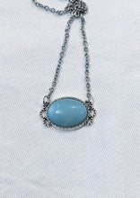 Load image into Gallery viewer, Turquoise Agate Necklace