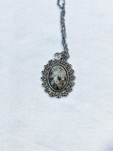 Load image into Gallery viewer, Cowry Fossil Pendant Necklace