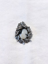 Load image into Gallery viewer, Zebra Jasper Pendant Necklace