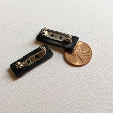 Load image into Gallery viewer, Ze Hir Pronoun Lapel Pins Sets