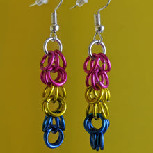 Load image into Gallery viewer, Shaggy Loop Chainmail Earrings