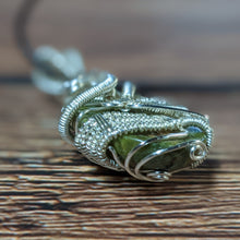 Load image into Gallery viewer, Unakite Balance Necklace