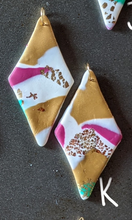 Load image into Gallery viewer, Abstract Gold Polymer Clay Earrings