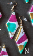 Load image into Gallery viewer, Abstract Gold Polymer Clay Earrings