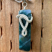 Load image into Gallery viewer, Mixed Materials & Agate Pillar Strand Necklace