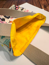 Load image into Gallery viewer, Bold Floral Fabric Gift Tote Bag