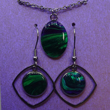 Load image into Gallery viewer, Green and Purple Glow Set - Diamond
