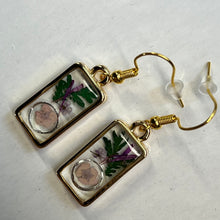 Load image into Gallery viewer, Pressed Flower Pendant Earrings
