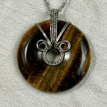 Load image into Gallery viewer, Tiger’s Eye Torus Wire Woven Pendant Necklace
